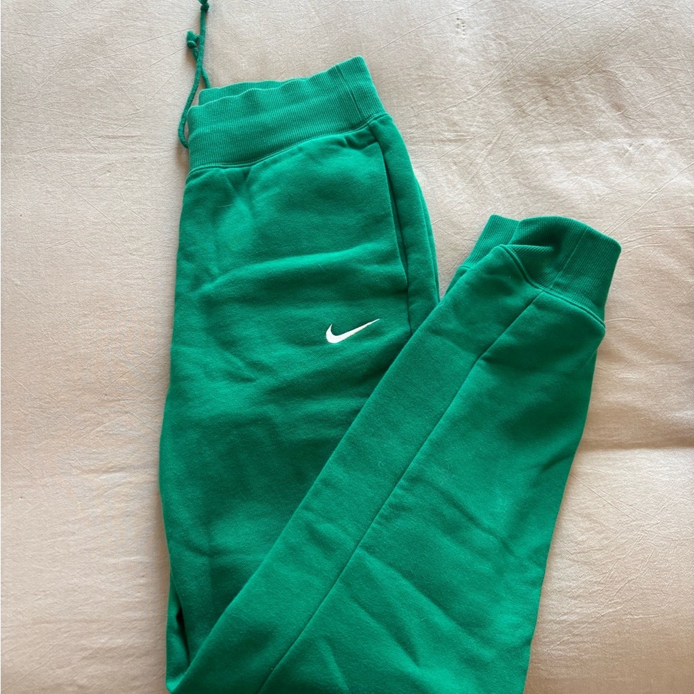 Nike Joggers